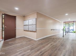 8710 Independence Avenue 307, Canoga Park CA 91304