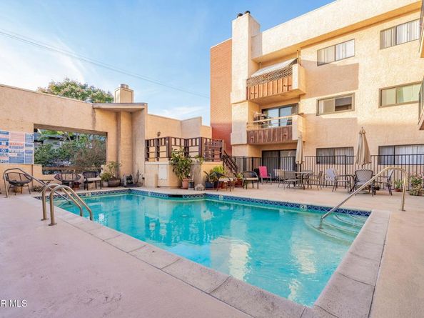 8710 Independence Avenue 307, Canoga Park CA 91304