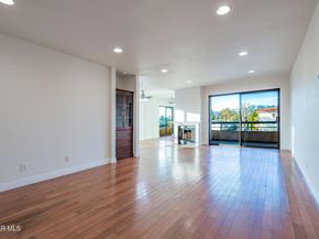 8710 Independence Avenue 307, Canoga Park CA 91304