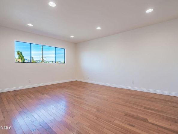 8710 Independence Avenue 307, Canoga Park CA 91304