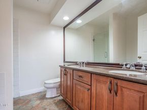 8710 Independence Avenue 307, Canoga Park CA 91304