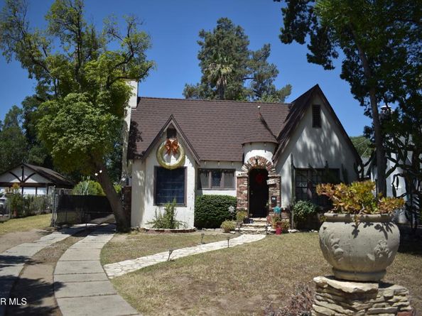 7435 Jordan Avenue, Canoga Park CA 91303