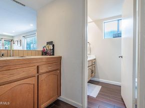 7231 Balboa Boulevard A, Van Nuys CA 91406