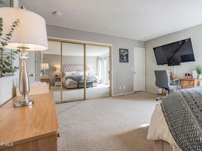 7231 Balboa Boulevard A, Van Nuys CA 91406