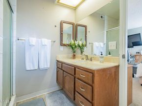 7231 Balboa Boulevard A, Van Nuys CA 91406