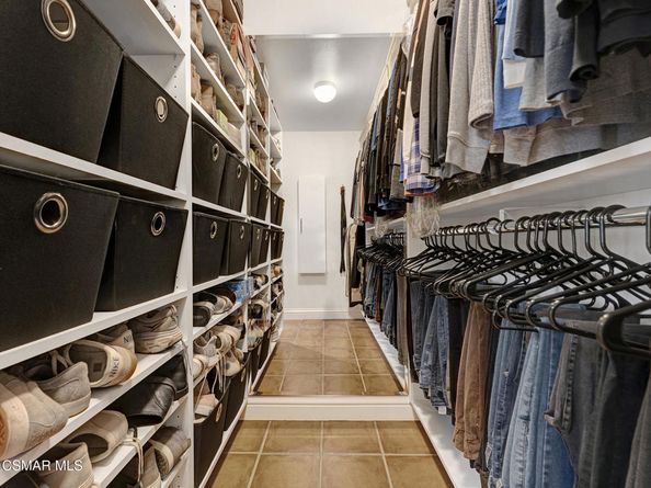 5426 Cedarhaven Drive, Agoura Hills CA 91301