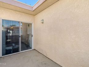 10215 Variel Avenue 11, Chatsworth CA 91311