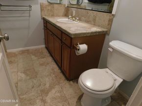 6213 Whitsett Avenue, North Hollywood CA 91606