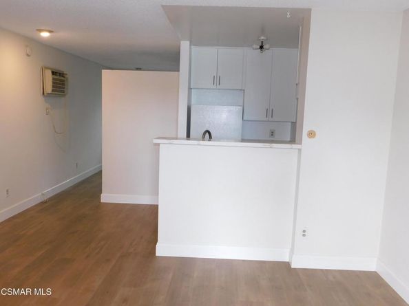6213 Whitsett Avenue, North Hollywood CA 91606