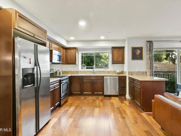 5315 Bellingham Avenue 102, Valley Village CA 91607