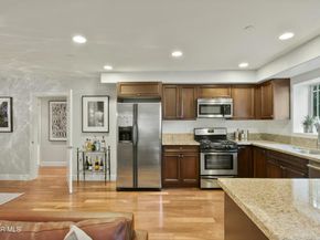 5315 Bellingham Avenue 102, Valley Village CA 91607