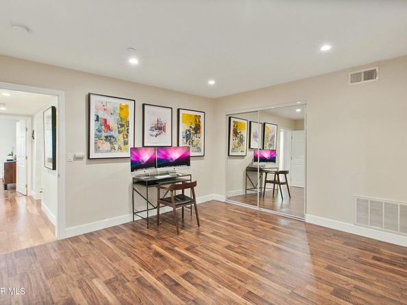 5315 Bellingham Avenue 102, Valley Village CA 91607