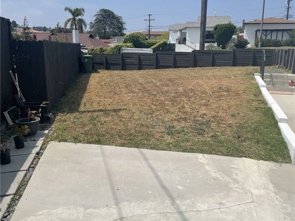4034 W 63rd Street, Los Angeles CA 90043
