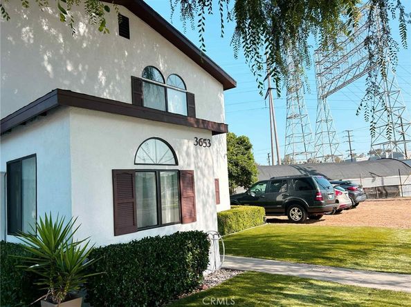 3653 Denver Avenue, Long Beach CA 90810