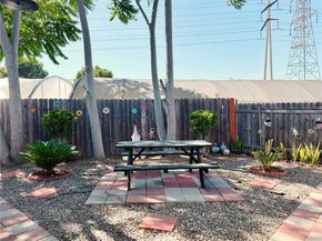 3653 Denver Avenue, Long Beach CA 90810