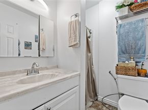 1800 W Gramercy 33, Anaheim CA 92801