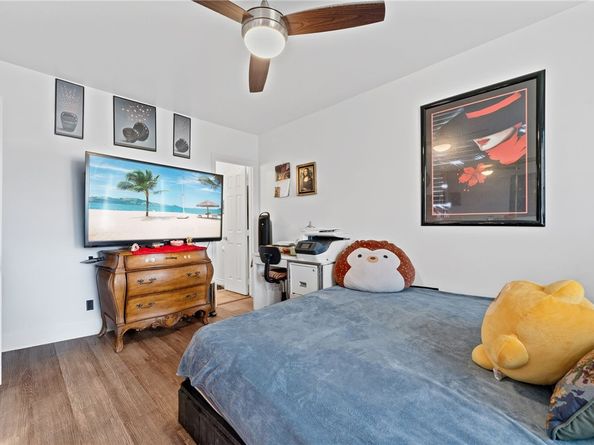 1800 W Gramercy 33, Anaheim CA 92801