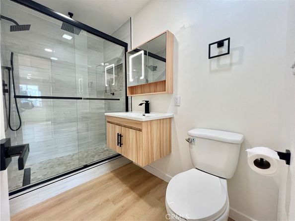 3500 Elm 31, Long Beach CA 90807