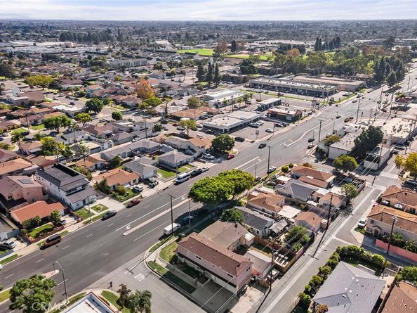 11754 Walcroft, Lakewood CA 90715