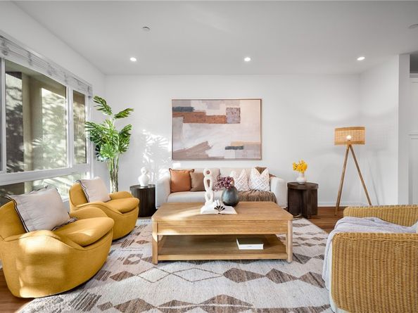113 Schick, Irvine CA 92614