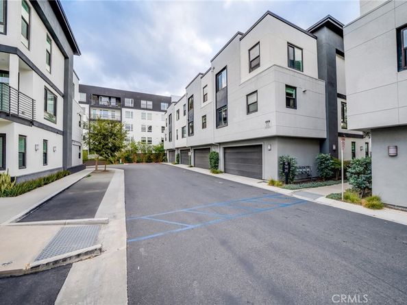 113 Schick, Irvine CA 92614
