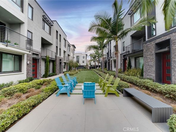 113 Schick, Irvine CA 92614