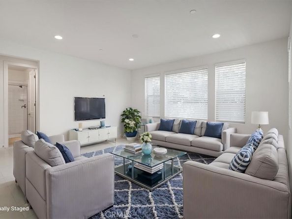 1901 Aliso Canyon Drive, Lake Forest CA 92610