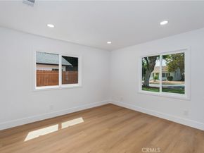 260 Olive Street, Claremont CA 91711