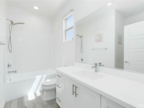 105 Catalyst, Irvine CA 92618