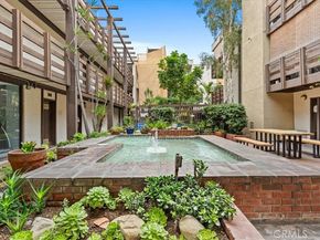 320 S Ardmore, Los Angeles CA 90020