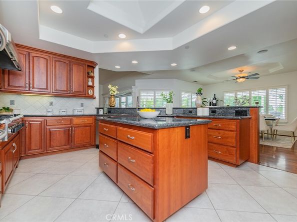 2479 Cliff Road, Upland CA 91784