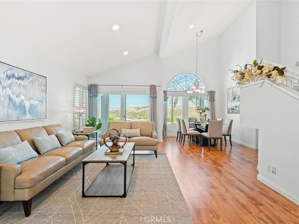 27 Sarena 38, Irvine CA 92612