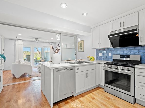 27 Sarena 38, Irvine CA 92612