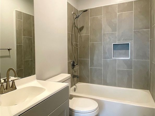300 E Alhambra Road F, Alhambra CA 91801