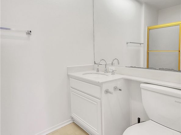 1663 Veteran Avenue 206, Los Angeles CA 90024