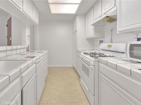 1663 Veteran Avenue 206, Los Angeles CA 90024