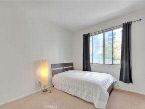 1663 Veteran Avenue 206, Los Angeles CA 90024