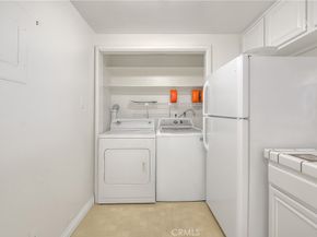 1663 Veteran Avenue 206, Los Angeles CA 90024