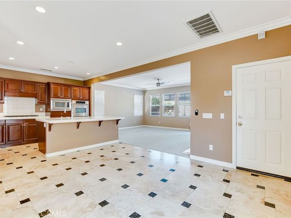 1767 Wright Place, Upland CA 91784