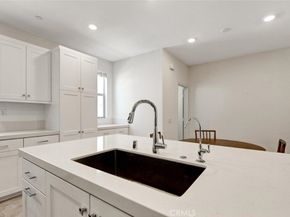 509 Tamarind Way B, West Covina CA 91791