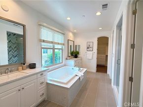 54 Hearst, Irvine CA 92620