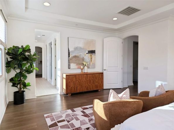 54 Hearst, Irvine CA 92620