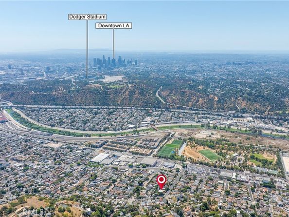 2926 Future Street, Los Angeles CA 90065