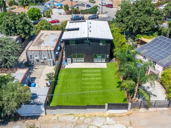 2926 Future Street, Los Angeles CA 90065