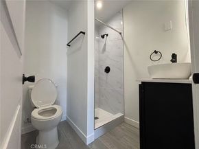 1420 W 22nd Street, Los Angeles CA 90007