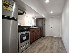 1420 W 22nd Street, Los Angeles CA 90007