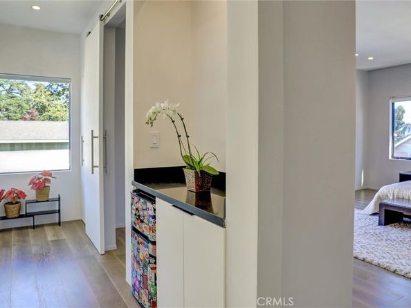 2434 Prospect Avenue, Montrose CA 91020