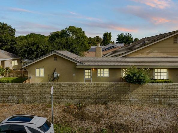 28461 W Driver Avenue, Agoura Hills CA 91301