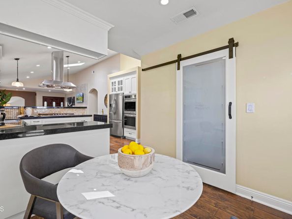 4961 Alcove Avenue, Valley Village CA 91607