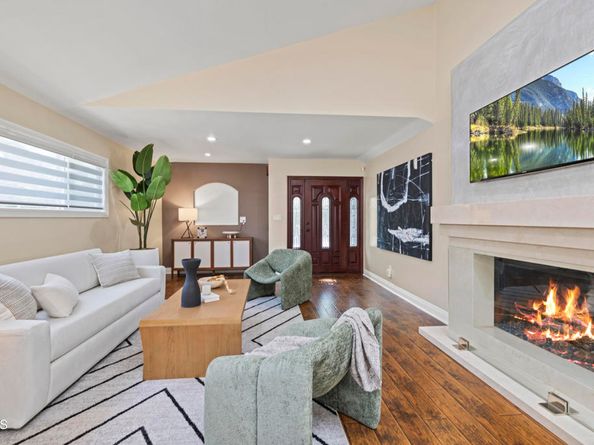 4961 Alcove Avenue, Valley Village CA 91607